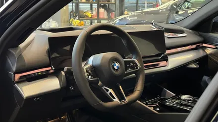 풀체인지로 돌아온 BMW 5시리즈 신차검수 결과는? / 서울 구로 영등포