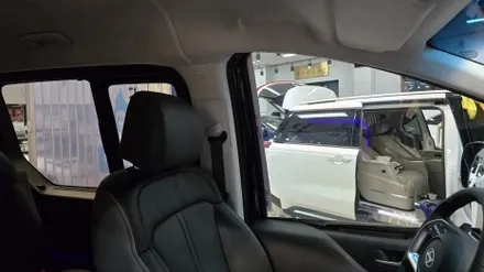 스타리아 신차패키지 티나인R100 썬팅부터 다양하게 시공완료 / 서울 구로 영등포