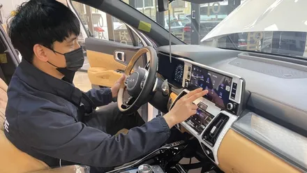구로 카스페이스 본사의 전문 검수 기기를 활용한 쏘렌토 신차검수 / 서울 구로 영등포