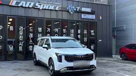 페이스리프트 카니발 신차검수 중 발견된 하자로 수정요청후 재입고~! / 서울 구로 영등포