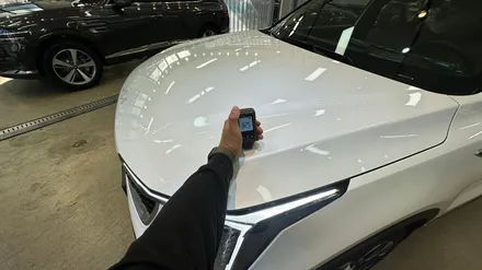 쏘렌토 신차검수 전문기기를 사용하고 있는 카스페이스 구로 / 서울 구로 영등포