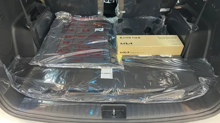 쏘렌토 스노우 화이트펄 신차검수 2열 조수석 시트까짐 포착! 신차패키지 / 기아 / 더 뉴 쏘렌토 4세대 / 서울 구로 영등포