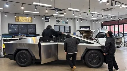 테슬라 사이버트럭 신차검수, 휀다 도장 불량, 필러 단차 하자 발견 / 서울 구로 영등포