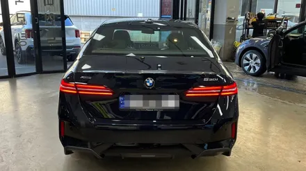 BMW 5시리즈 카본블랙 신차패키지 현장에선? / 서울 구로 영등포