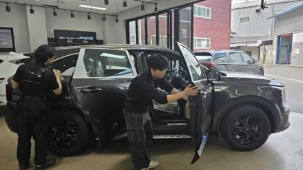 쏘렌토 인터스텔라그레이 신차검수 가니쉬쓸림 흔적? / 서울 구로 영등포
