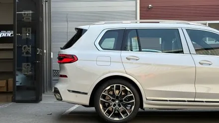bmw X7 신차검수 중 사이드스텝 찍힘, 유리기스 발견! / 서울 구로 영등포
