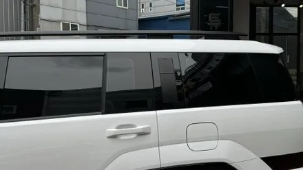 싼타페 하이브리드 화이트, 브이쿨XEV 깔끔한 썬팅 신차패키지 / 서울 구로 영등포