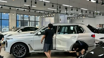 bmw X7 신차검수 중 사이드스텝 찍힘, 유리기스 발견! / 서울 구로 영등포