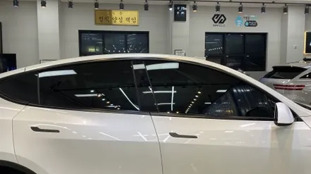 모델Y 화이트 신차패키지 걱정하지 말고 필요한 구성을 한 번에! / 서울 구로 영등포