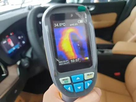 부산 볼보 XC60 유리막코팅 포함한 패키지시공! / 부산 해운대구 재송동