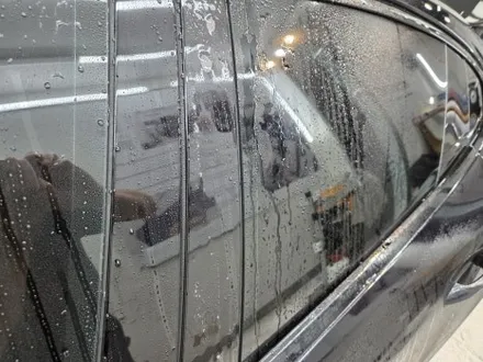 포르쉐 파나메라 신차패키지 하버캠프 썬팅 비내림 방지 펠트지 작업과 하이패스 시공 / 부산 해운대구 재송동