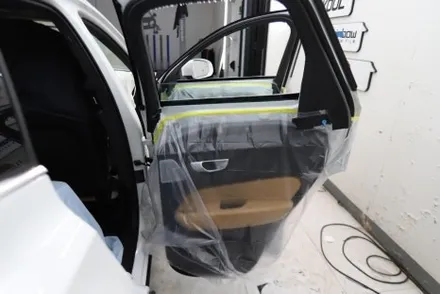 부산 볼보 XC60 유리막코팅 포함한 패키지시공! / 부산 해운대구 재송동