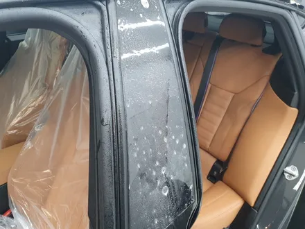 BMW I4 M50에 적용 된 부산 씰룩 가죽코팅 / 부산 해운대구 재송동