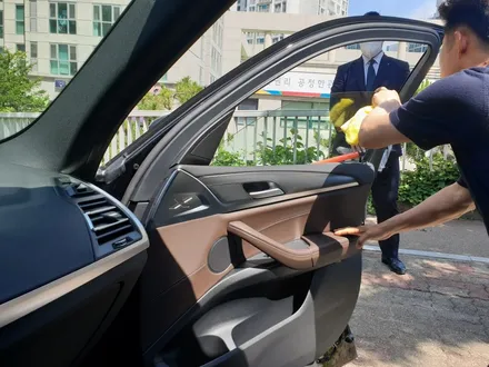 BMW X3 신차패키지, 다들 어디에서 하나 봤더니 / 부산 해운대구 재송동