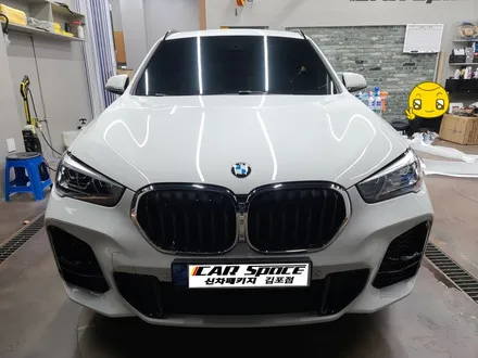BMW X1 \'썬팅 레인보우V70+블랙박스 아이나비QXD7000+PPF+유리창발수코팅\' 신차작업 후기_김포 카스페이스 / 김포시 장기동