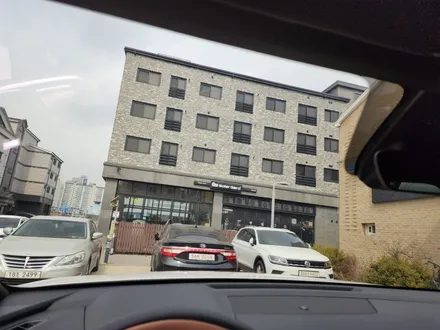 쏘렌토(화이트색상) 버텍스900필름 시공 및 블랙박스 장착 김포썬팅 카스페이스김포점 / 김포시 장기동