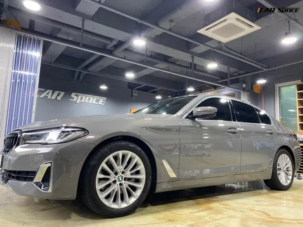BMW 520i 그레이, 각종 코팅 작업이 포함된 신차패키지 적용 / 동탄 방교동