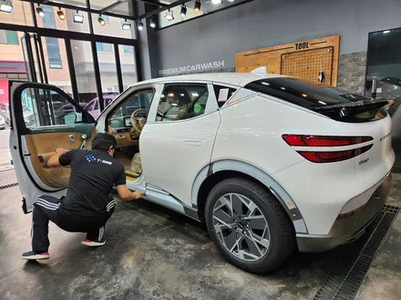 GV60 화이트, 무난한 만큼 잘 어울려 / 동탄 방교동