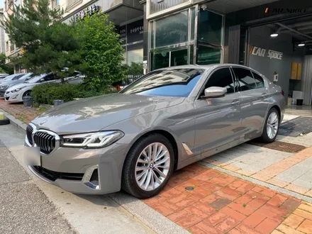 BMW 520i 그레이, 각종 코팅 작업이 포함된 신차패키지 적용 / 동탄 방교동