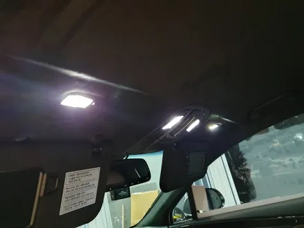 [신차패키지]싼타페 화이트차량에도 잘어울리는 새턴 / 청주 율량동