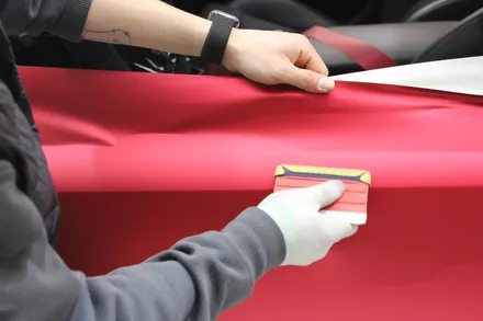 수원 무광크롬으로 한껏 포스 자랑하는 스팅어 존재감 장난 아니네요 / 비닐프로그 실크카디널레드 랩핑 / 화성 동학산1길