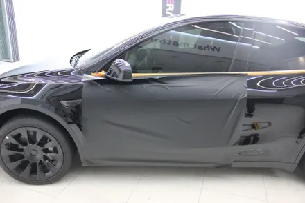 용인랩핑 모델Y 반광인 사틴보다 더 다크한 매트블랙으로 랩핑한다면? / 화성 동학산1길