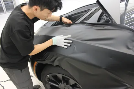 용인랩핑 모델Y 반광인 사틴보다 더 다크한 매트블랙으로 랩핑한다면? / 화성 동학산1길