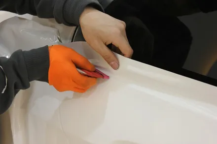 수원랩핑 E클래스 누렇게 변색 된 랩핑지 제거 후 다시 화이트 랩핑 / 화성 동학산1길