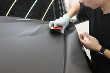 용인랩핑 모델Y 반광인 사틴보다 더 다크한 매트블랙으로 랩핑한다면? / 화성 동학산1길