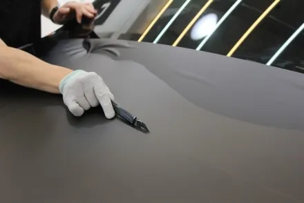 용인랩핑 모델Y 반광인 사틴보다 더 다크한 매트블랙으로 랩핑한다면? / 화성 동학산1길