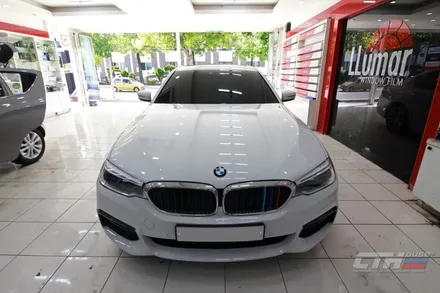 창원랩핑전문! 랩핑잘하는곳! BMW520D 부분랩핑시공