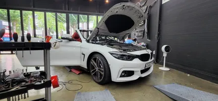 창원 마산 진해 BMW 4시리즈 컨버터블 실내 엠비언트 무드등 시공으로 실내조명업그레이드 하기!