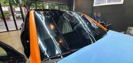 창원 포르쉐 카이엔쿠페 글라스틴트 슈어X 썬팅을 입히다!