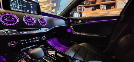 창원 스팅어 엠비언트와 벤츠송풍구업그레이드 시공