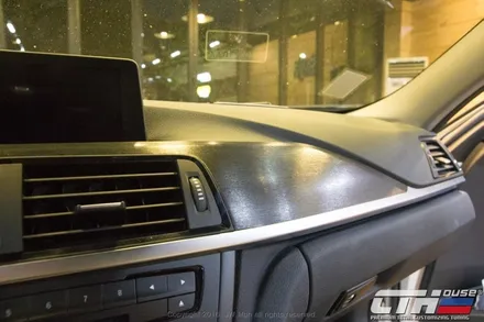 bmw 3 실내랩핑. 카스킨은 창원 카톡하우스에서.