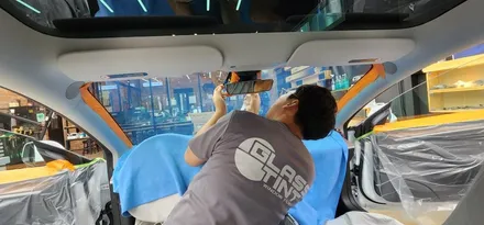 창원 신형 테슬라 모델3  글라스틴트 슈어X 썬팅을 입히다!