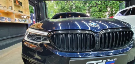 창원 그릴 퍼포먼스 리얼카본랩핑 BMW G30 520D