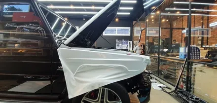 창원 벤츠 지바겐 63AMG 다이아몬드 화이트 전체랩핑을 입히다!