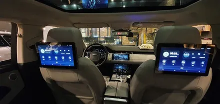 2020랜지로버 이보크 안드로이드 리어모니터 S9플러스 장착하다!
