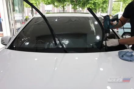 루마썬팅 공식인증 대리점 벤츠E250 전면 버텍스 썬팅 시공기