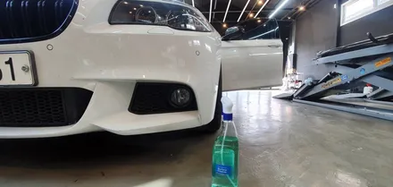 BMW 5시리즈 유광블랙 루프스킨 재시공