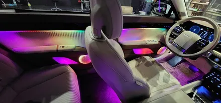 디올뉴그랜져 GN7 에이비클 무빙엠비언트 순정보다 확실히 이쁘네요!