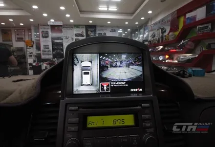 그랜드 카니발 360도 옴니뷰(어라운드뷰) 장착.
