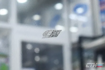 재규어XF 썬팅, 블랙박스 장착. 창원 드레스업 전문점.