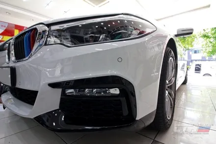 창원랩핑전문! 랩핑잘하는곳! BMW520D 부분랩핑시공