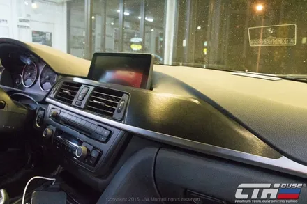 bmw 3 실내랩핑. 카스킨은 창원 카톡하우스에서.
