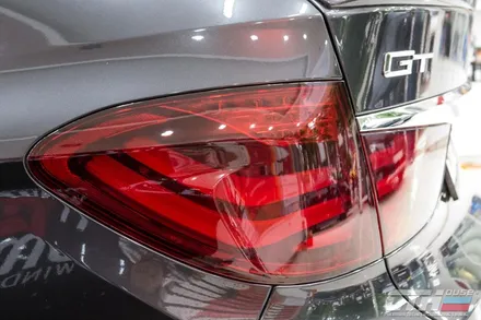 BMW M50d. 창원 카톡하우스에서 라이트필름 작업하였습니다.