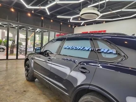 창원 벤틀리 벤테이가   선택한 썬팅필름은 ?