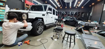 창원 벤츠 지바겐 63AMG 다이아몬드 화이트 전체랩핑을 입히다!
