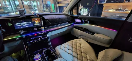 [창원엠비언트] 카니발 KA4 카식스에이비클 무빙엠비언트  인스톨